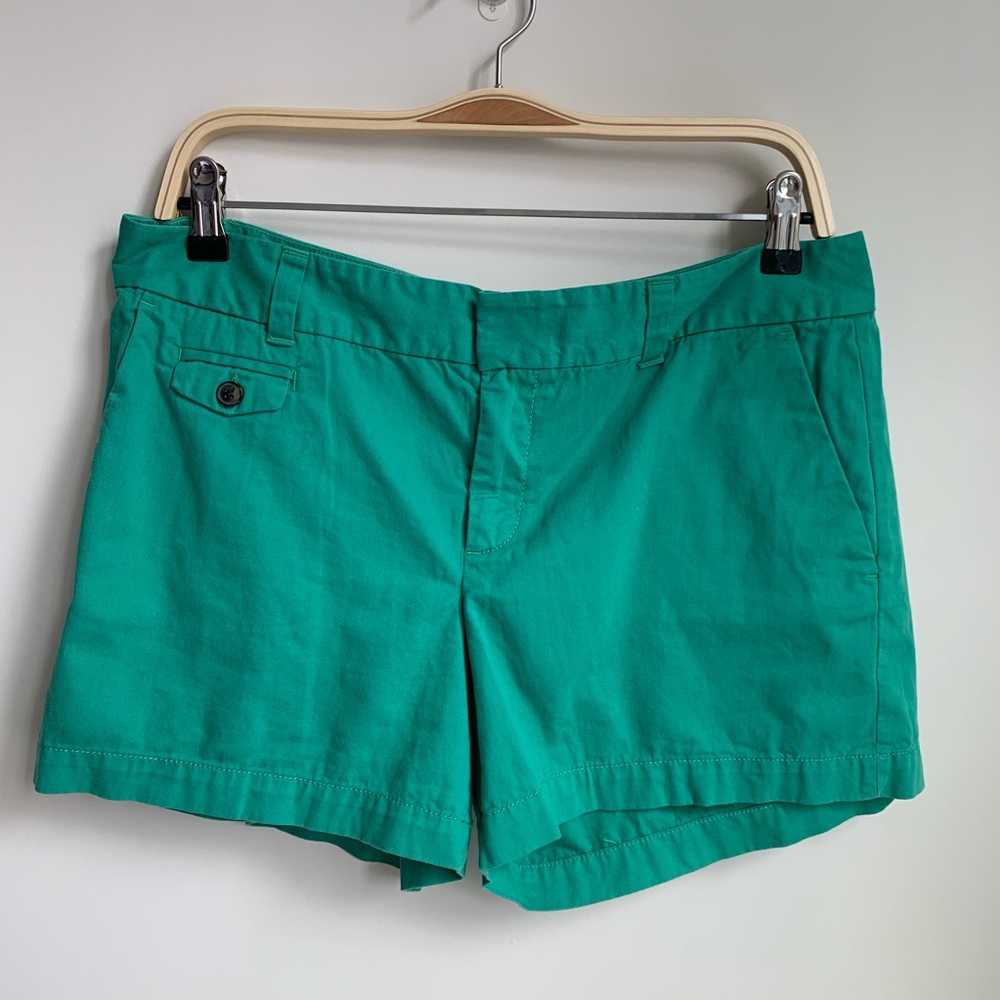 Green loft shorts